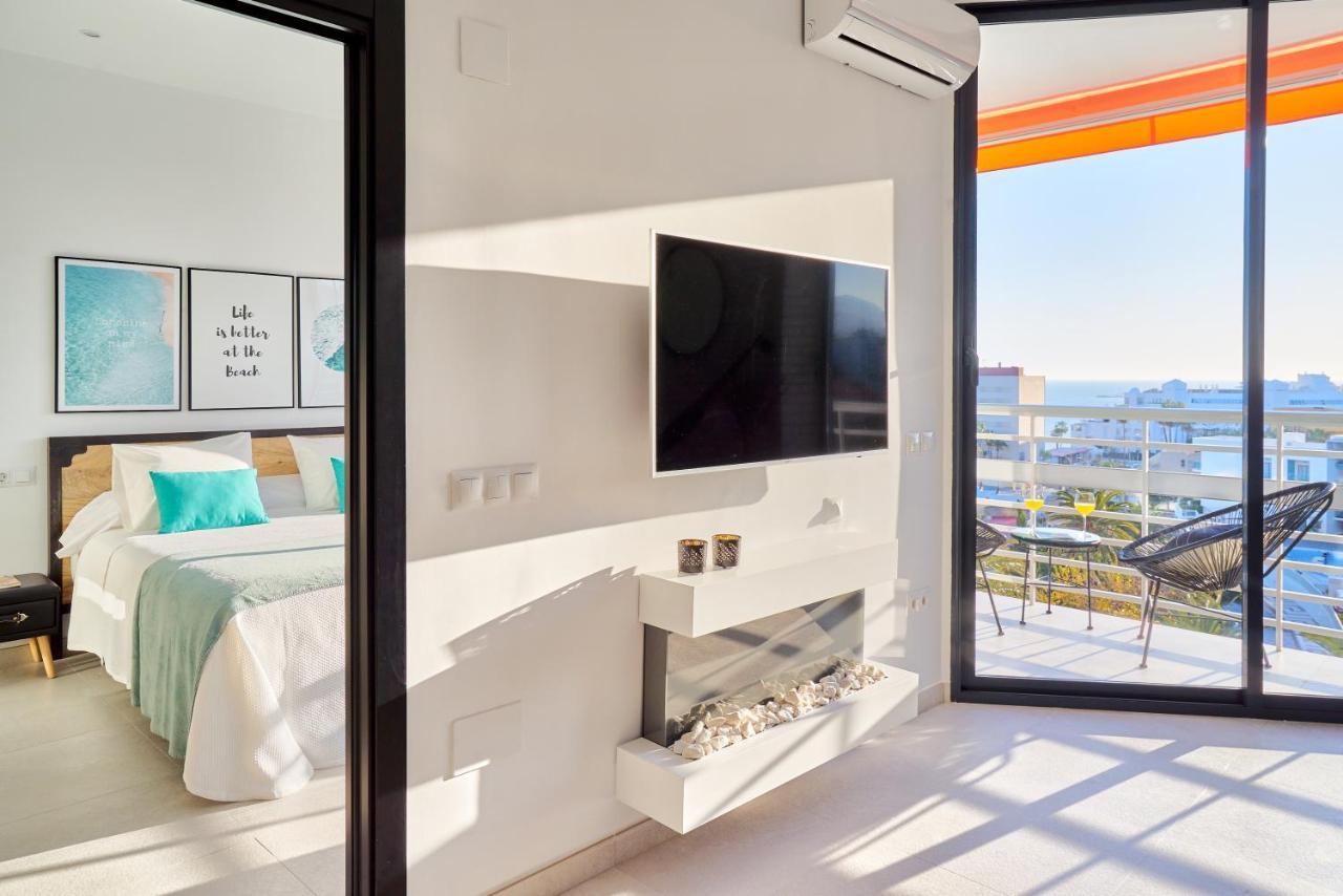 Suite Del Mar Luxury Apartment With Jacuzzi Torremolinos Exterior photo