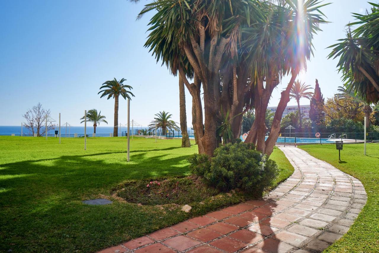 Suite Del Mar Luxury Apartment With Jacuzzi Torremolinos Exterior photo