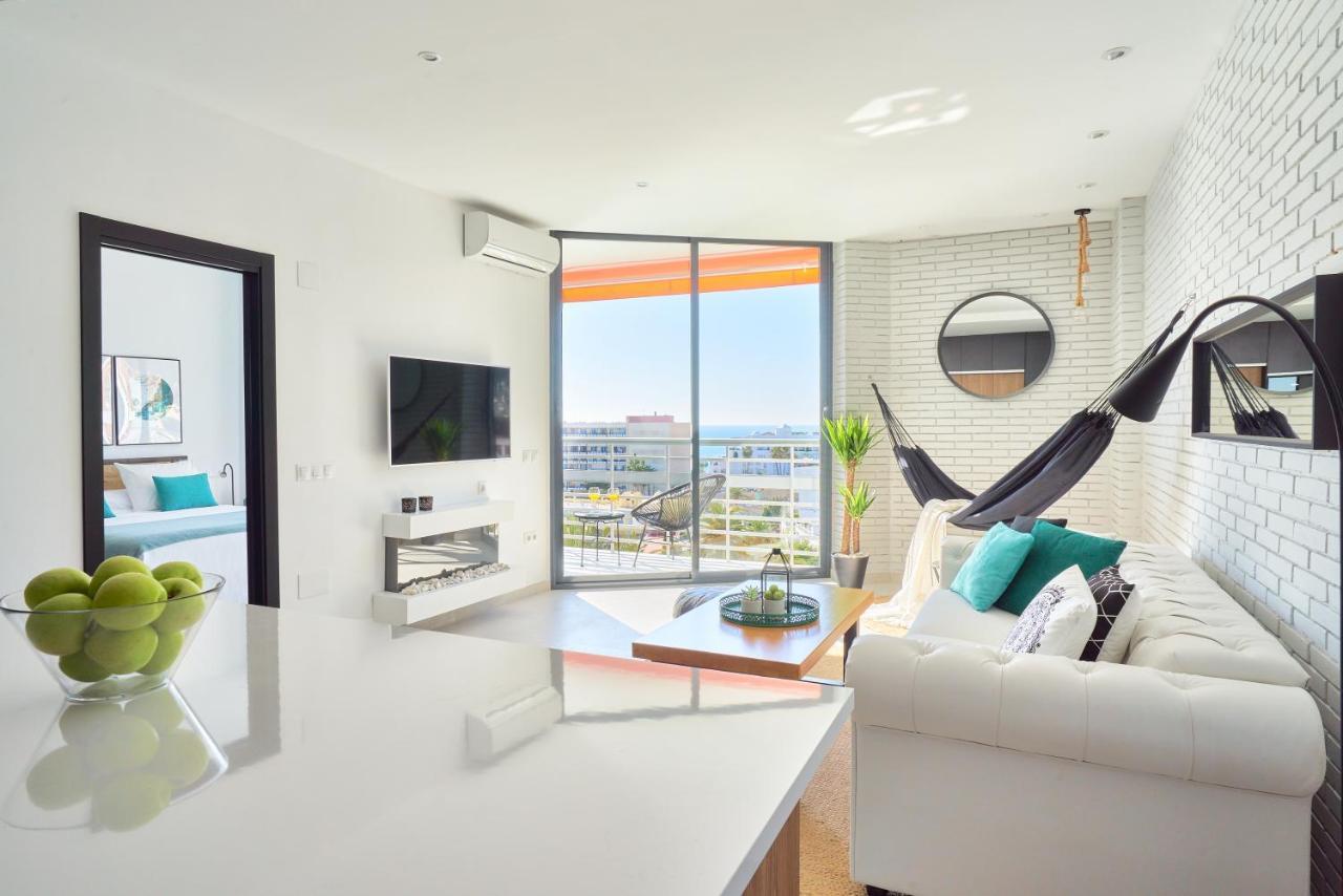 Suite Del Mar Luxury Apartment With Jacuzzi Torremolinos Exterior photo